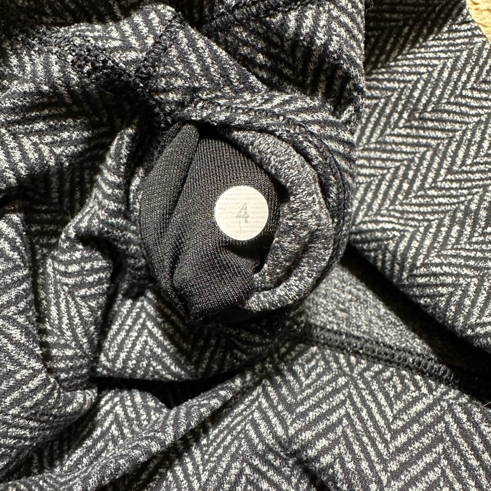 Lululemon herringbone high waisted wunder under - Picture 5 of 7